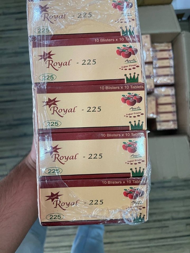 Royal 225